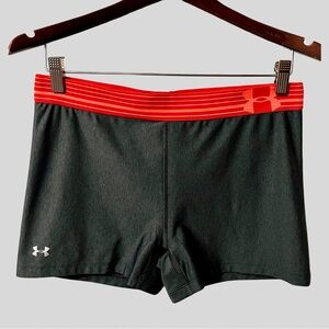 Under Armour Heat Gear Compression Shorts Women’s Sz L Workout Shorts 3” Inseam